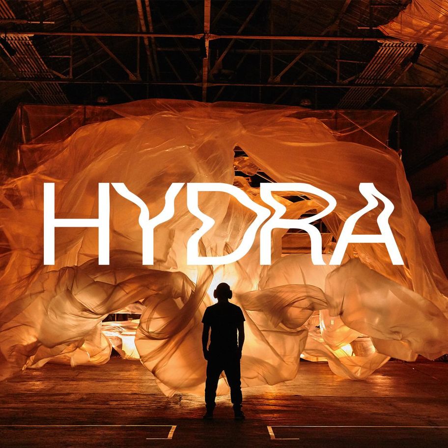Публичная программа выставки HYDRA   